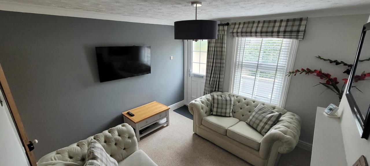 Caister Cottage, Beach 1 Minute Walk Away Экстерьер фото