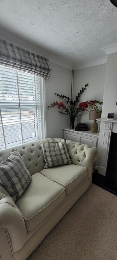 Caister Cottage, Beach 1 Minute Walk Away Экстерьер фото