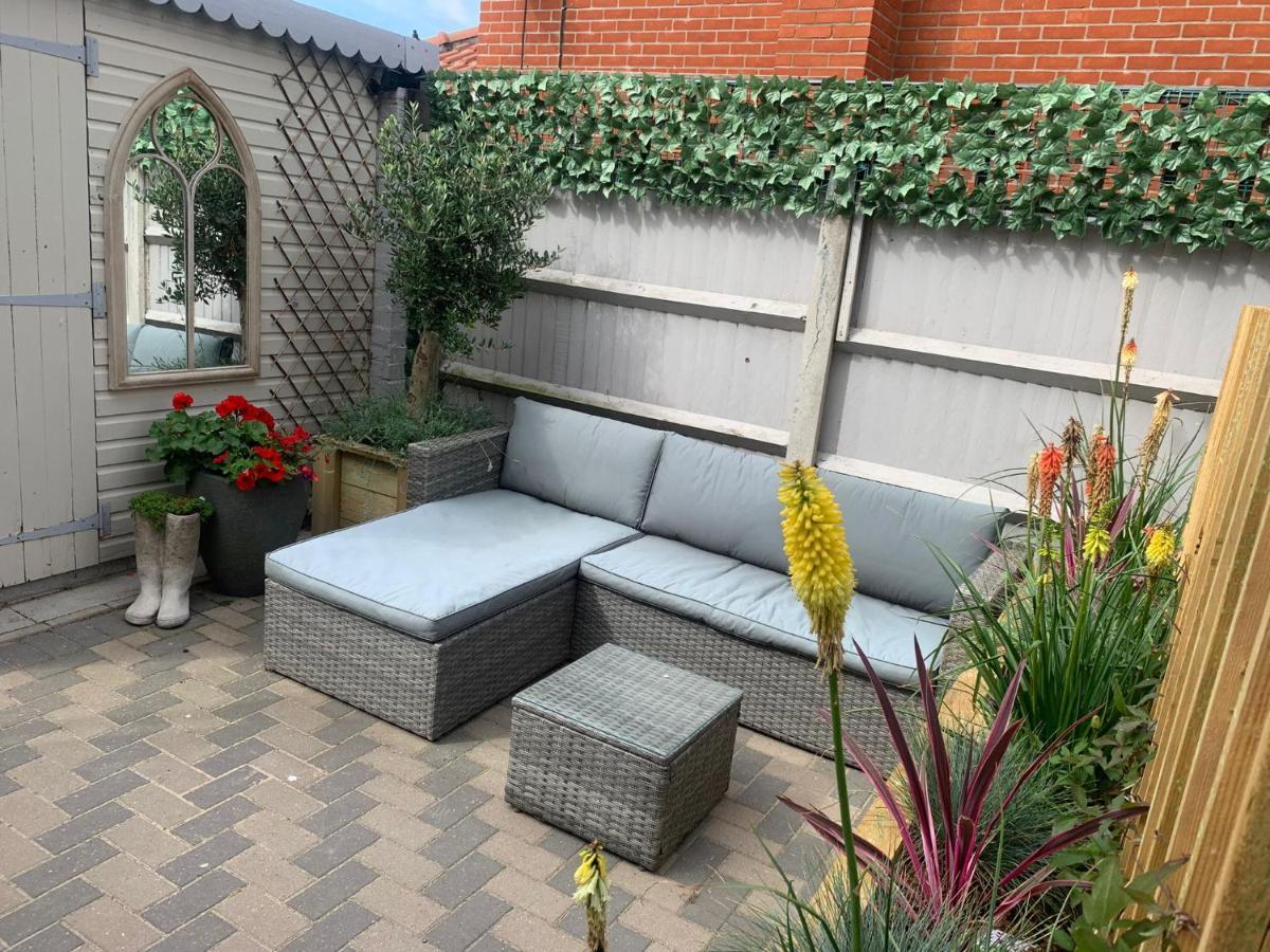 Caister Cottage, Beach 1 Minute Walk Away Экстерьер фото